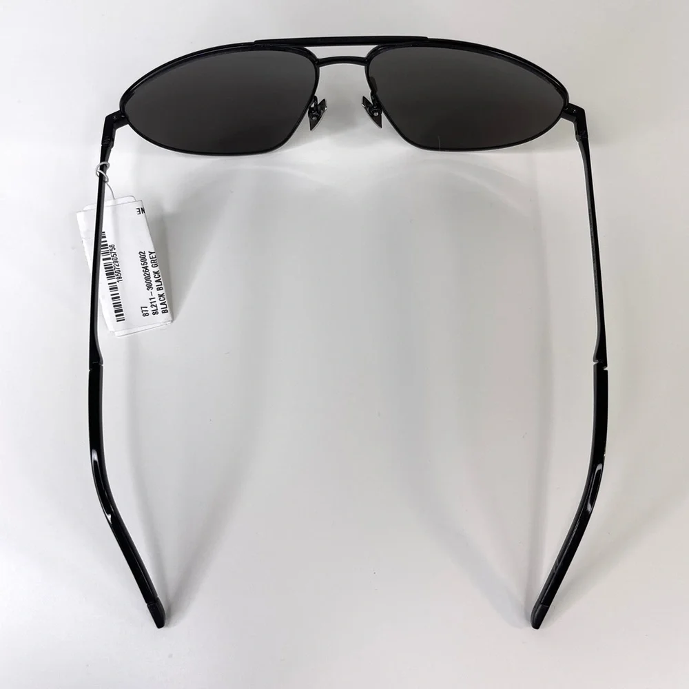 SAINT LAURENT Classic Aviator Sunglasses 60mm NEW Black Polarized